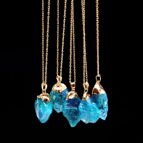 Dyed Natural Stone Crystal Pendant Necklace - product image 2