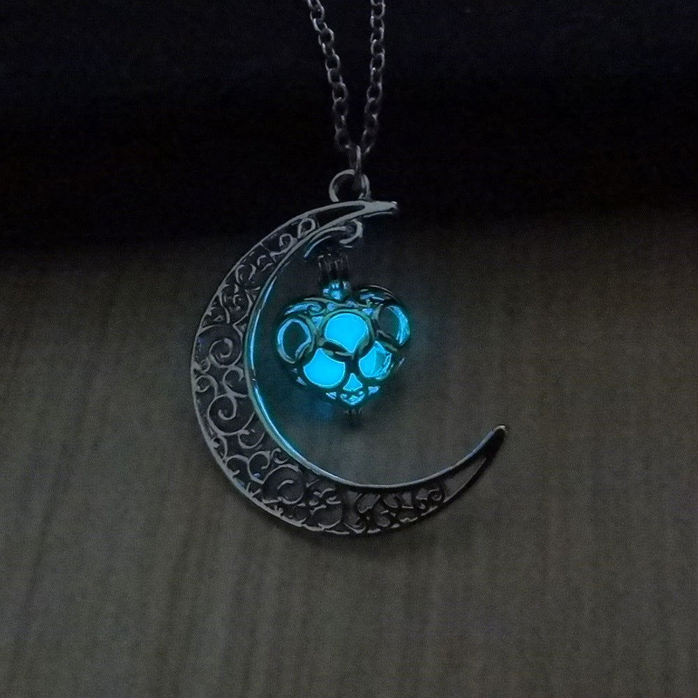 Glow-in-the-Dark Pendant Necklace - product image 13