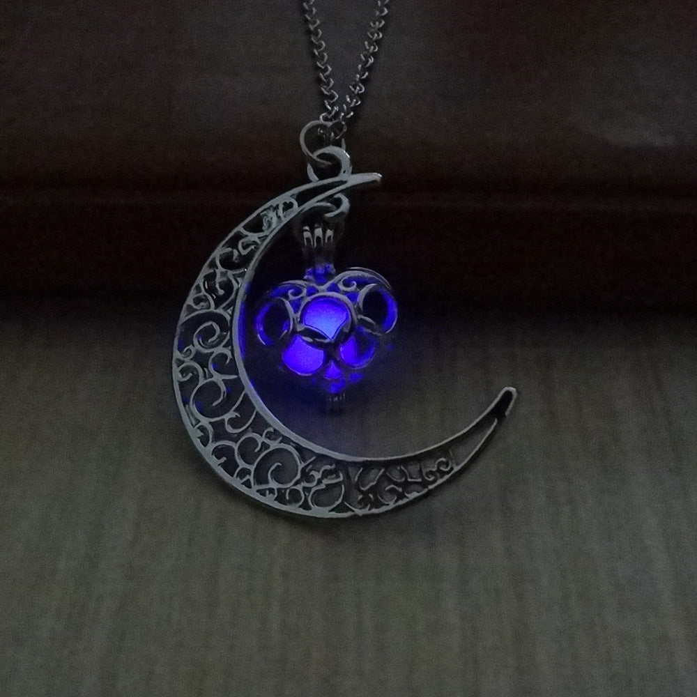 Glow-in-the-Dark Pendant Necklace - product image 14