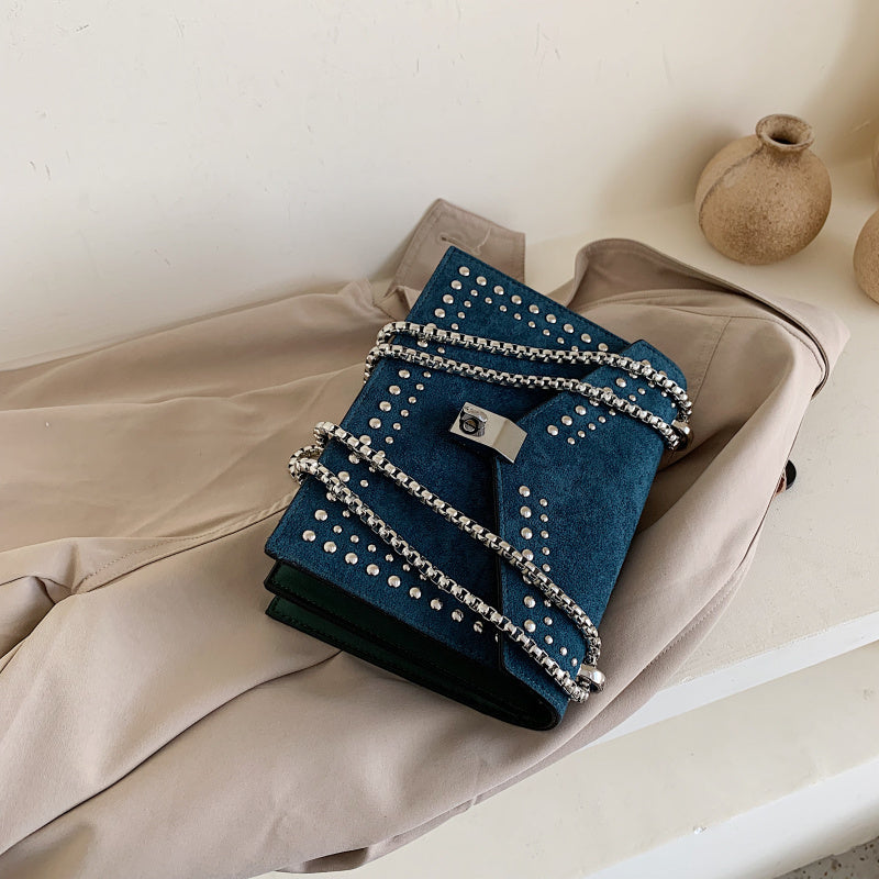 Women's small PU shoulder bag with chain detail - product view 6
