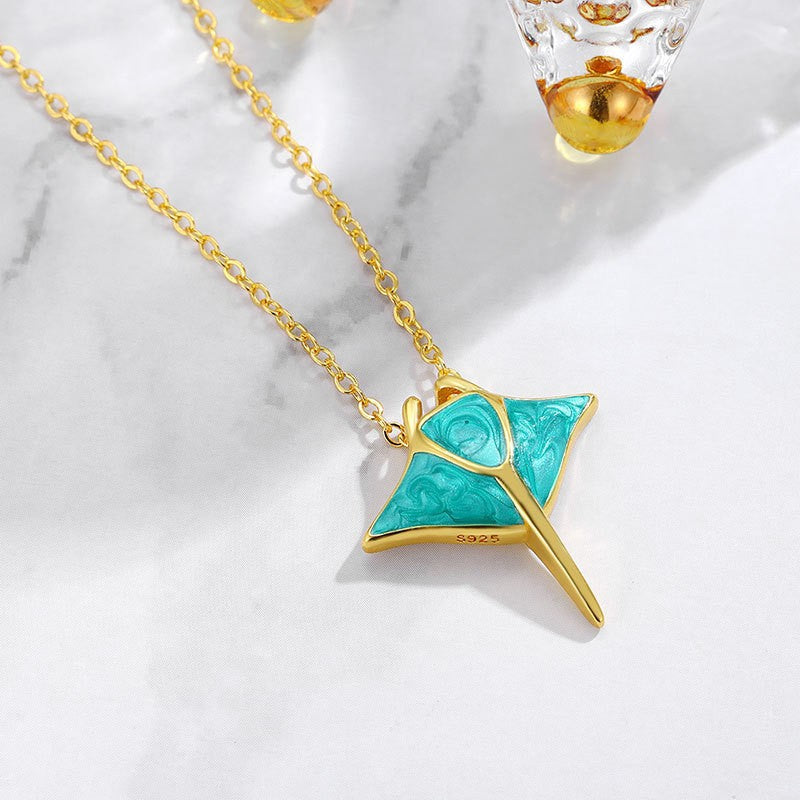 Manta Ray Pendant Necklace - product image 10