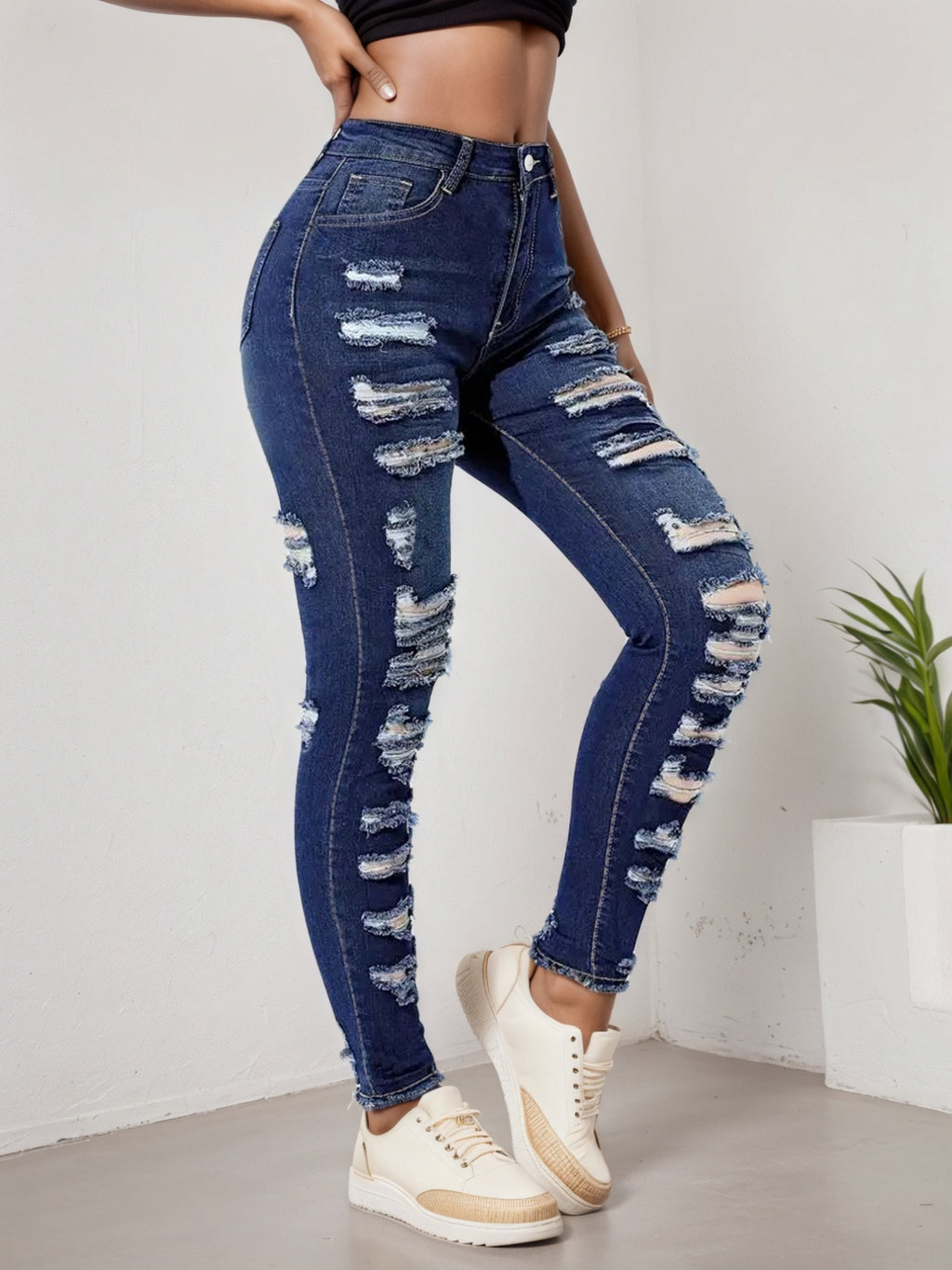 Women's Slim-Fit Ripped Cropped Jeans - view 7