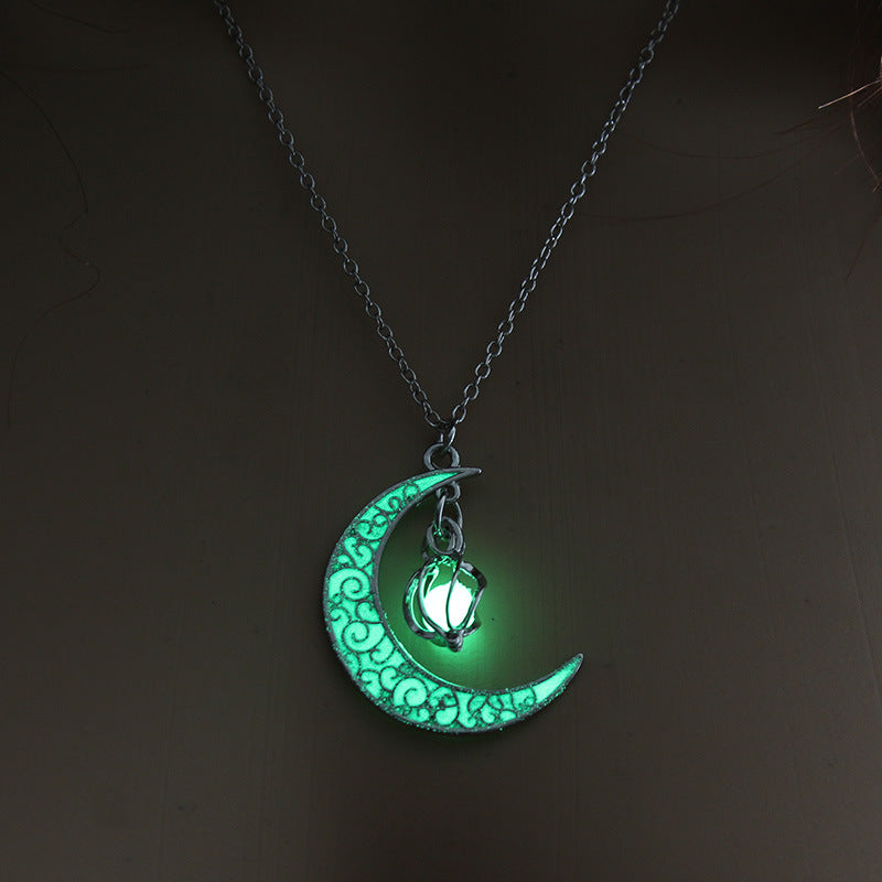 Glow-in-the-Dark Pendant Necklace - product image 11