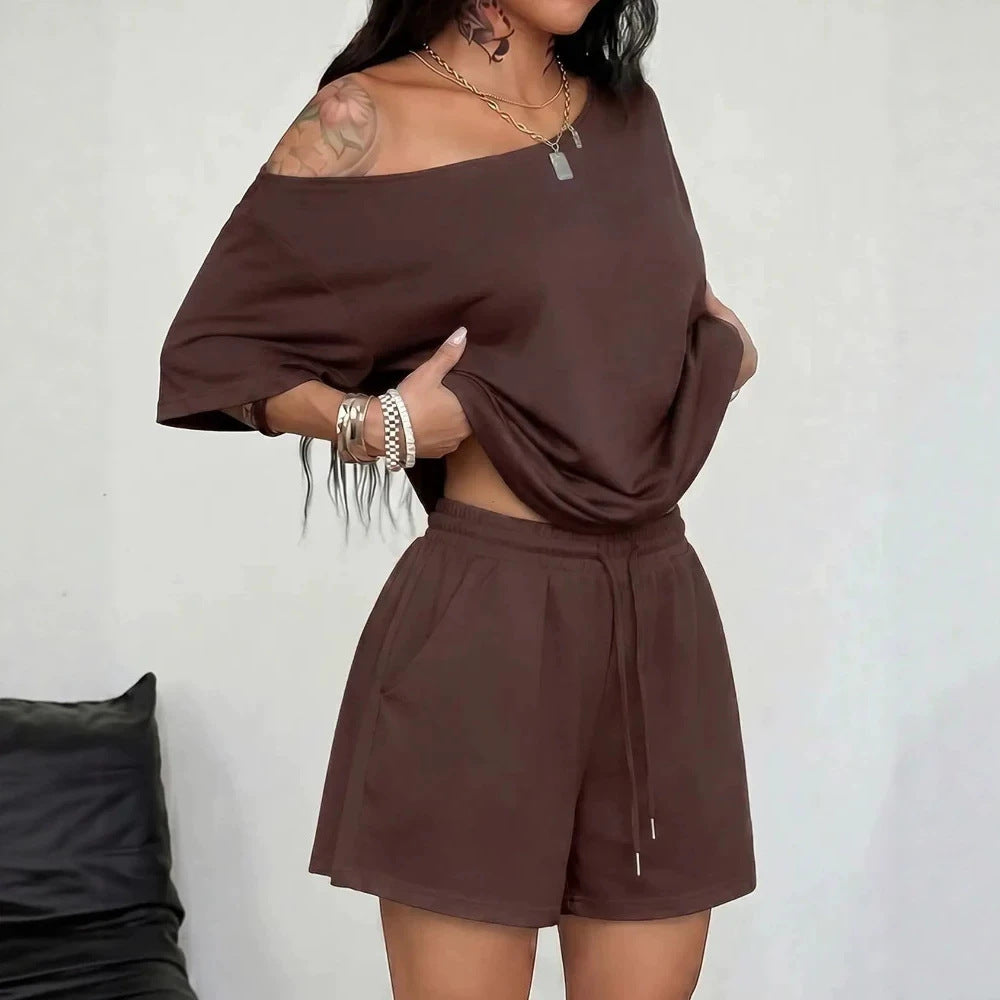 Solid-Color Sporty Loose-Fitting Shorts Two-Piece Set - product image 9