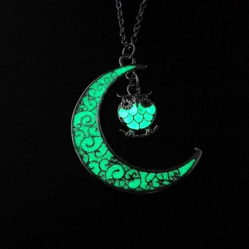 Glow-in-the-Dark Pendant Necklace - product image 2