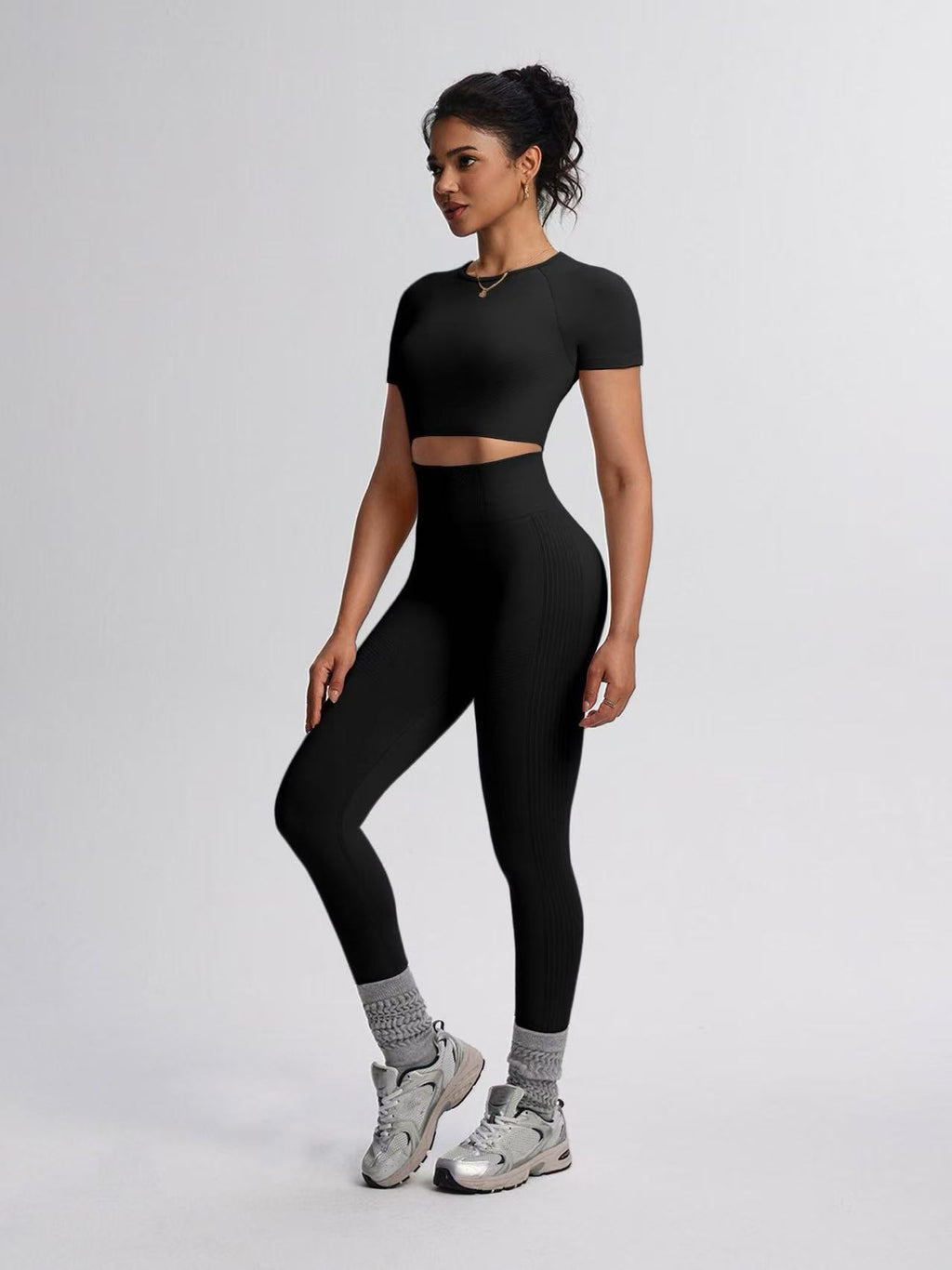 Women's Seamless 2-Piece Workout Set - product image 1