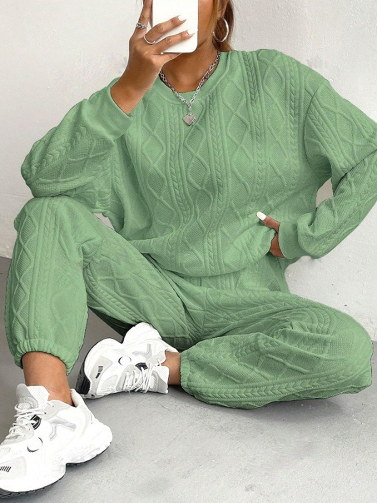 Women’s Twist-Detail Long-Sleeve Top & Leggings Set - product image 7